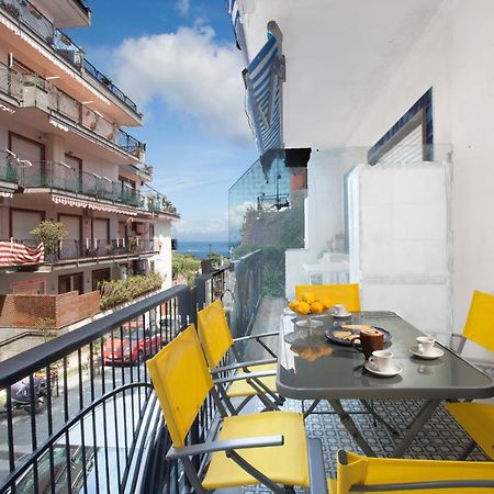 Yourhome - Mimosa Home Apartment Sorrento Bagian luar foto