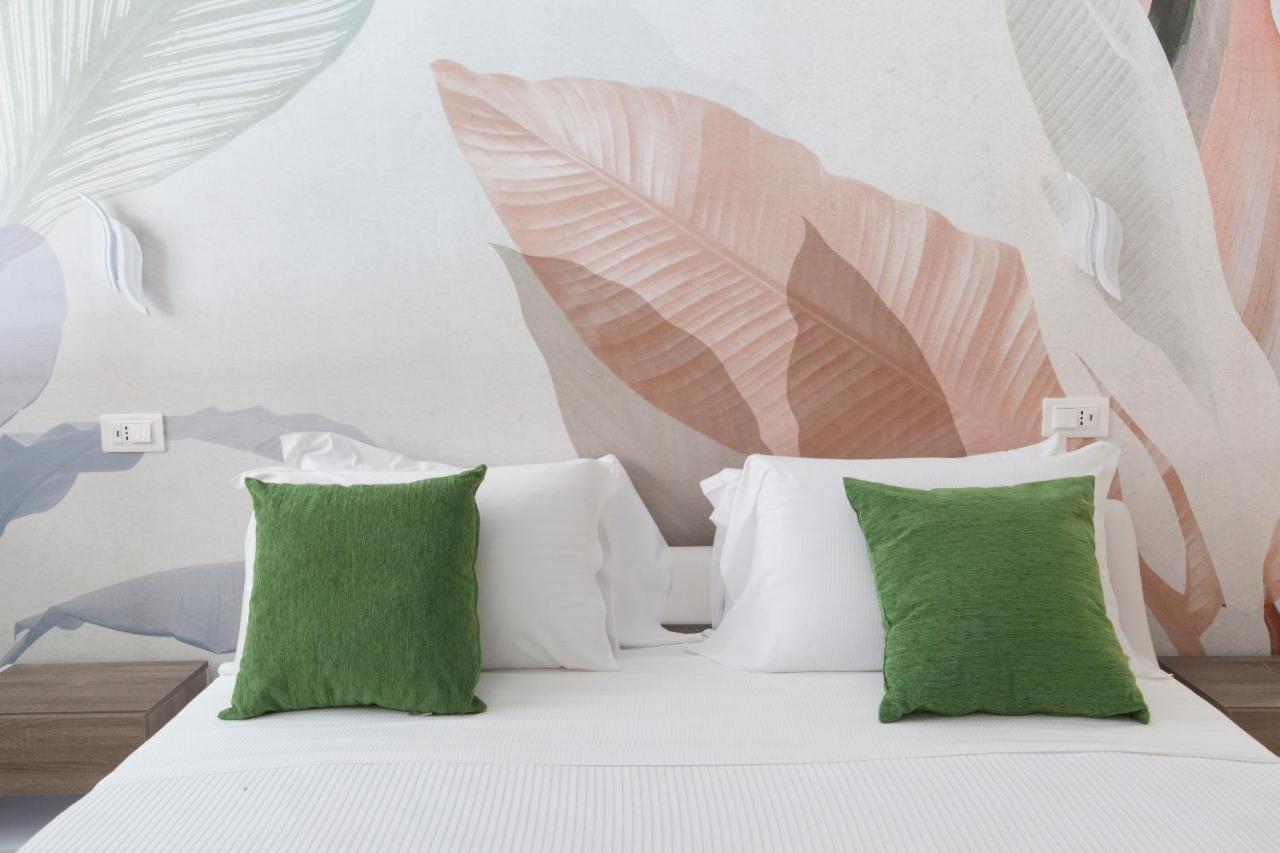 Yourhome - Mimosa Home Apartment Sorrento Bagian luar foto